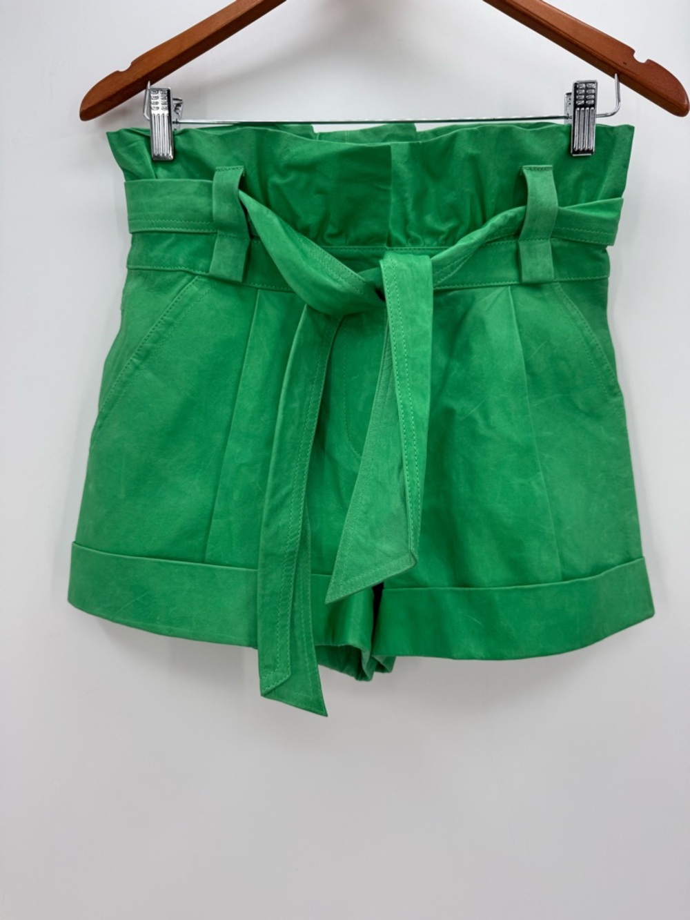 Diane Von Furstenberg Emerald Green High-Waisted Leather Shorts with Tie Belt - Picture 5 of 14